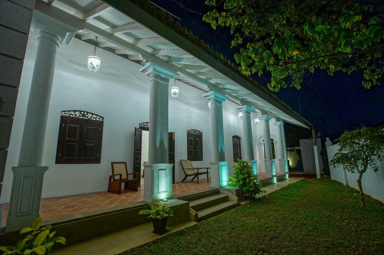 Bed and Breakfast Kapugedara297 Kalahe Экстерьер фото